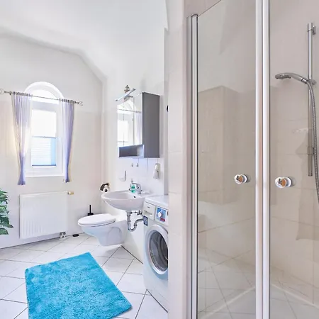 Haus 78, Ahornweg 9 *